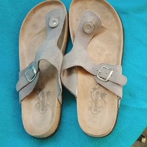 Size 11 Northside sandals